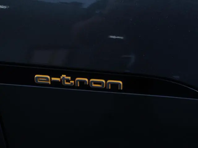 Audi e-tron