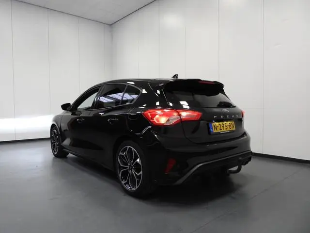 Ford Focus 1.0 EcoBoost Hybrid ST Line X Business NAVI/ADAPT.CRUISE/B&O/AGR/TREKH./18"LMV!