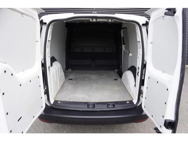 Volkswagen Caddy Cargo 2.0 TDI 102pk Apple carplay Cruise Control Parkeersensoren Multifunctioneel S...