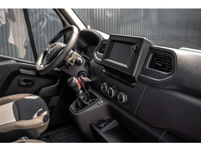 Renault Master **2.3dCi | Bakwagen met Laadklep | LED | Carplay | Camera | Cruise**