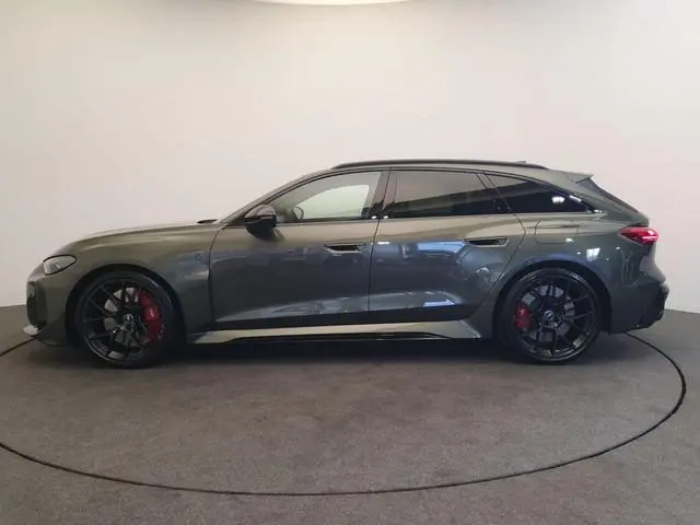 Audi A5 Avant RS 5 e-hybrid quattro Sportpakket, B&O, Trekhaak, Panoramadak, HUD