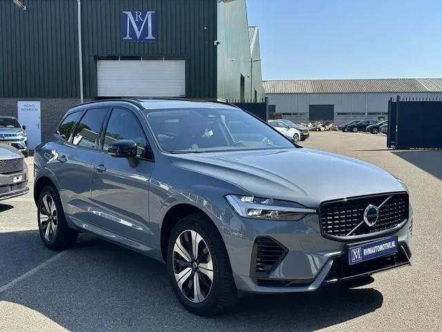 Volvo XC60 2.0 T6 Plug-in hybrid AWD R-Design VAN: 49.900,- VOOR: 46.440,- UW WKVOORDEEL: 3.460,- |...