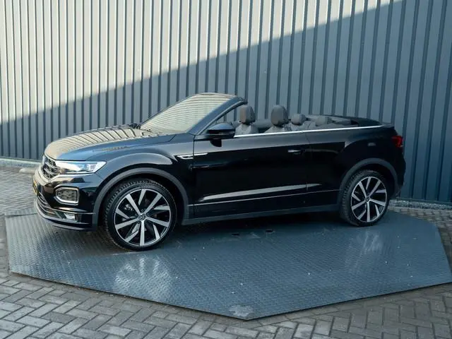 Volkswagen T-Roc Cabrio 1.5 TSI R-Line | Beats | Trekhaak afnb. | Keyless | Camera | 19'' | Prijs Ri...