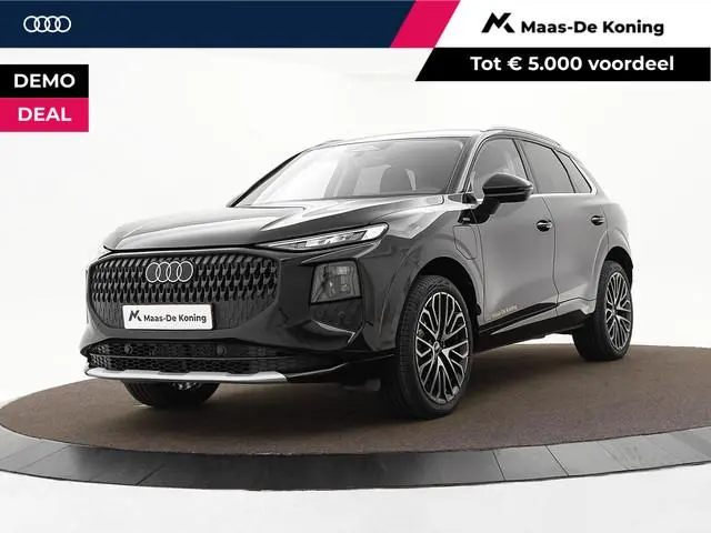 Audi Q3 1.5 200kW e-hybrid Pro line 272 PK · Techniekpakket · Interieur met sportstoelen