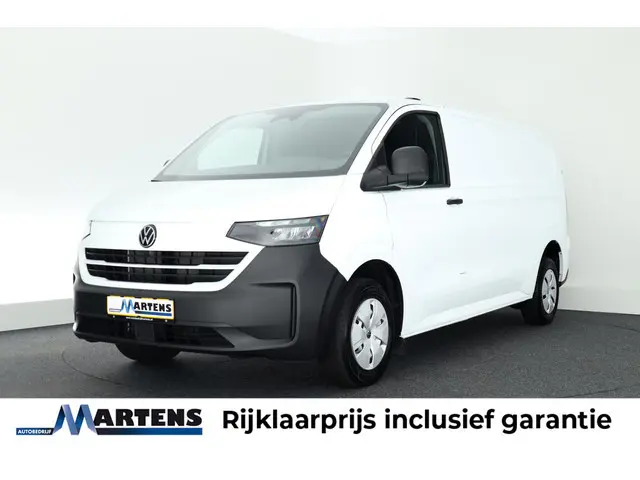 Volkswagen Transporter T7 2.0 TDI 110pk L2H1 Life Incl. BPM! Parkeersensoren Carplay Bijrijdersbank