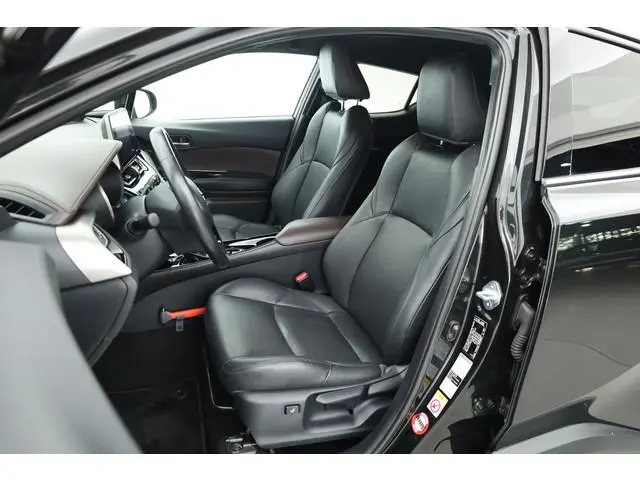 Toyota C-HR 1.8 Hybrid Executive | Rijklaar! | Afn. Trekhaak | JBL Audio | Stoel- Stuurverw. | Camer...