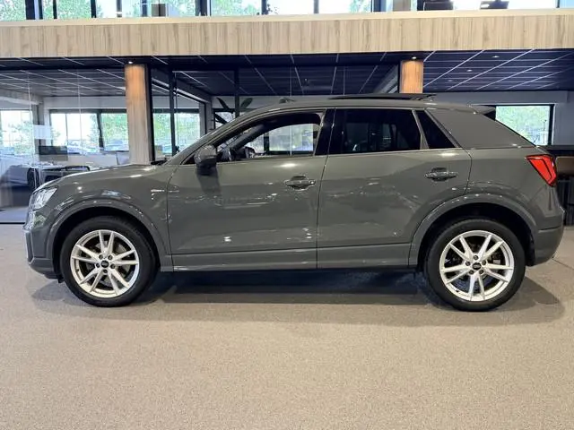 Audi Q2 1.4 TFSI CoD limited S-Line Panorama | Half leder | Navigatie | LED