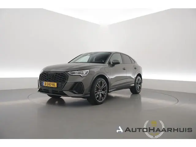 Audi Q3 Sportback 45 TFSI e Advanced Edition | Rijklaar! | Adapt. Cruise | Camera | Keyless | Stoelv...