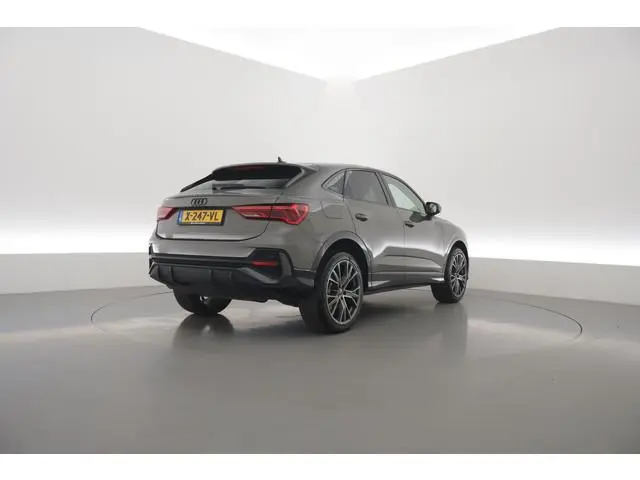 Audi Q3 Sportback 45 TFSI e Advanced Edition | Rijklaar! | Adapt. Cruise | Camera | Keyless | Stoelv...
