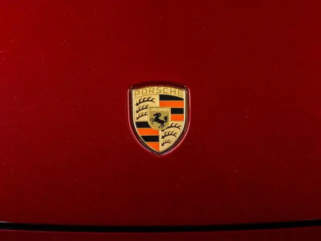 Porsche 911