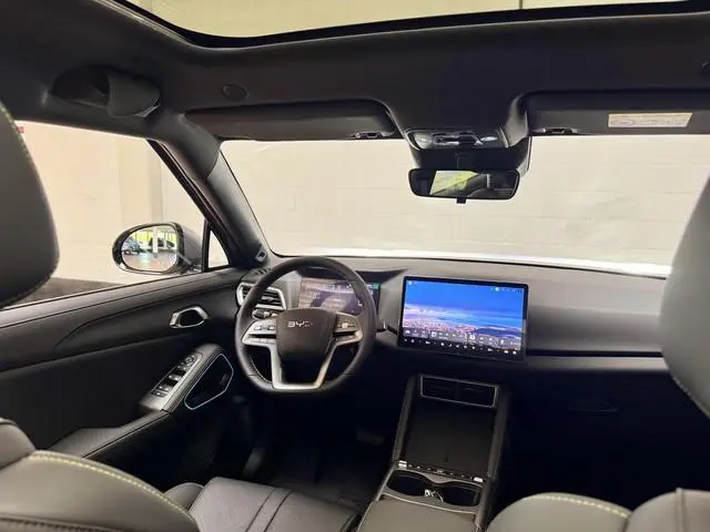 BYD ATTO 2 1.5 DM-i Boost Demo | Panoramadak | CarPlay | Adaptieve cruisecontrol | 360 Camera |