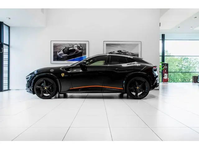 Ferrari Purosangue