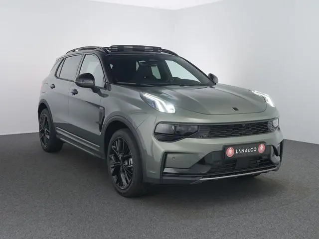 Lynk & Co 01
