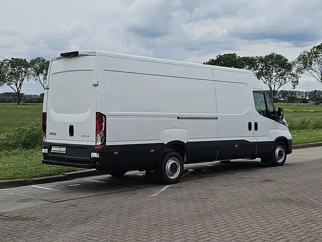 IVECO DAILY 35S18 l4h2 3.0 aut. 176pk!