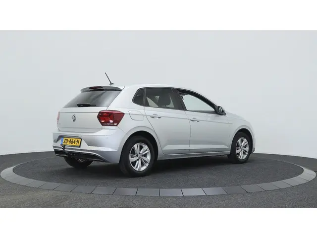 Volkswagen Polo 1.0 TSI Comfortline | Automaat | Trekhaak | Stoelverwarming |