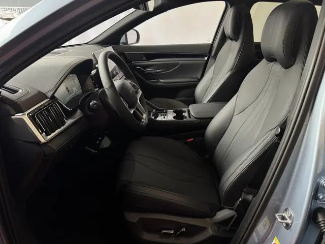 BYD SEAL U