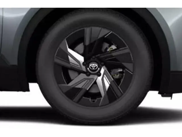Toyota C-HR+ First Edition 77 kWh , Nieuw en snel leverbaar (juni 2026) met €3000 inruilvoordeel