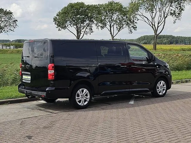 OPEL VIVARO 2.0 l3 xl dubbelecabine!