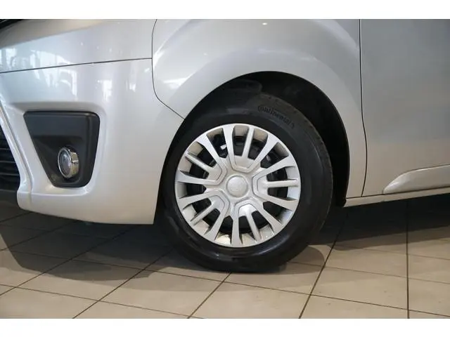 Toyota pro-ace
