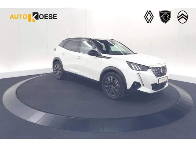 Peugeot e-2008 EV GT 50 kWh | 11 KW Laadfunctie   | Pack Winter | Alcantara | Navigatie | Camera