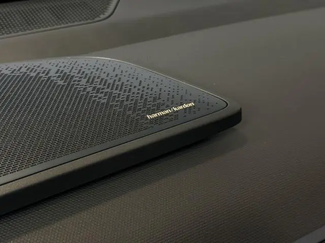 Lynk & Co 08