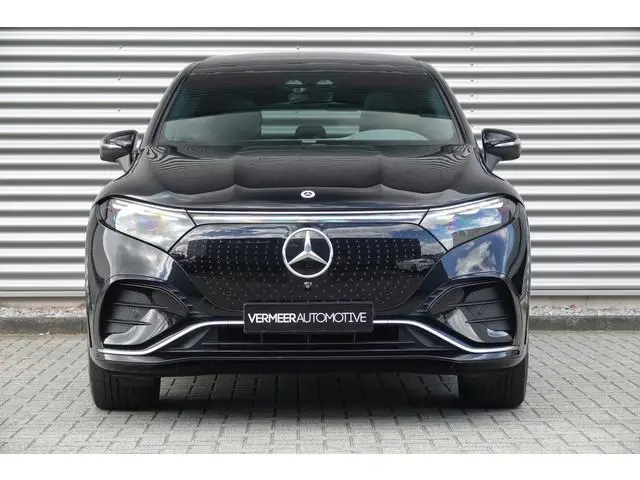 Mercedes-Benz EQS SUV 580 4MATIC AMG Line 7pers. 108 kWh | Panodak | Luchtvering | Achteras Besturin...