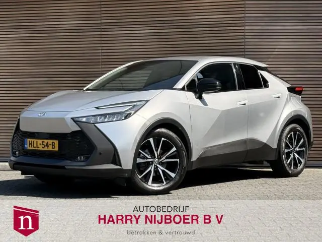 Toyota C-HR 1.8 Hybrid 140 Dynamic Navi / Clima / Lm Velgen / Half Leer / PDC