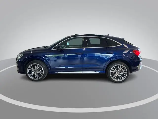 Audi Q3 Sportback 45 TFSIe 180kW/245PK S Line · Panoramadak · Leder · Drive select