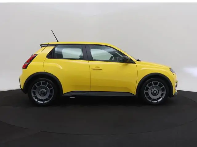 Renault 5