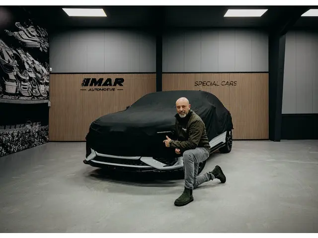 Mini Mini Countryman 2.0 JCW ALL4 John Cooper Works XL | Stuurverwarming | Pano | Head-Up | Harman/K...