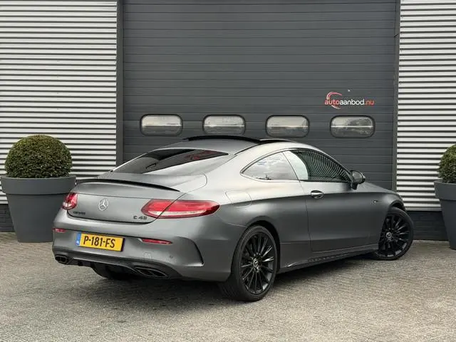 Mercedes-Benz C-klasse Coupé AMG 43 4MATIC | Panoramadak | Kuipstoelen | Burmester | Camera | Carbon...