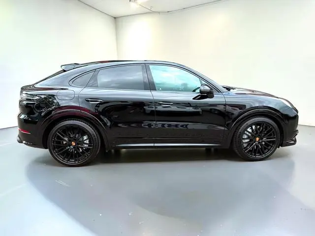 Porsche Cayenne 4.0 Turbo 471kW/640pk Tiptronic S Techart! PANODAMADAK + LUCHTVERING + SPORT DESIGN...