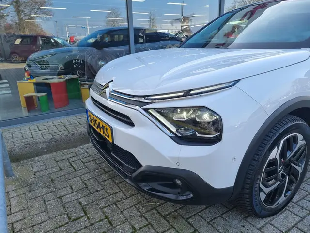 Citroën C4