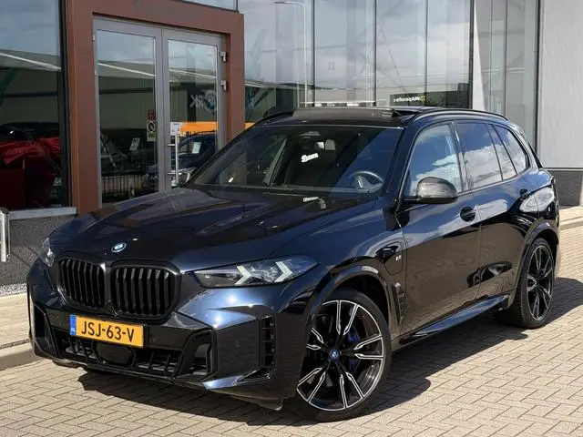 BMW X5 xDrive50e M-Sport | Carbon | Pano | Memory | Stoelverwarming / Verkoeling | Led | Soft-Close...