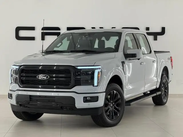 Ford USA F150 5.0 V8 Lariat black FX4 / B&O / Pano / HUD