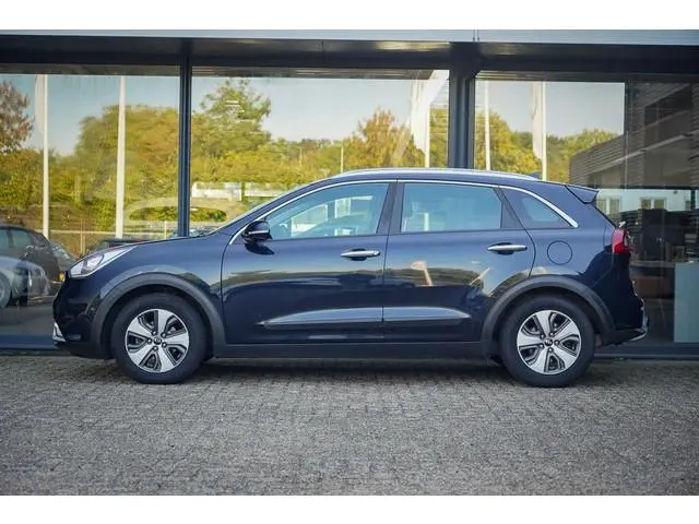 Kia Niro 1.6 GDi Hybrid DynamicLine / Trekhaak / Half Leder / Navi