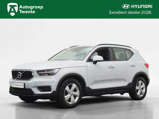 Volvo XC40 1.5 T3 Momentum | Navigatie | Stoelverwarming |