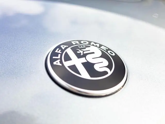 Alfa Romeo Junior