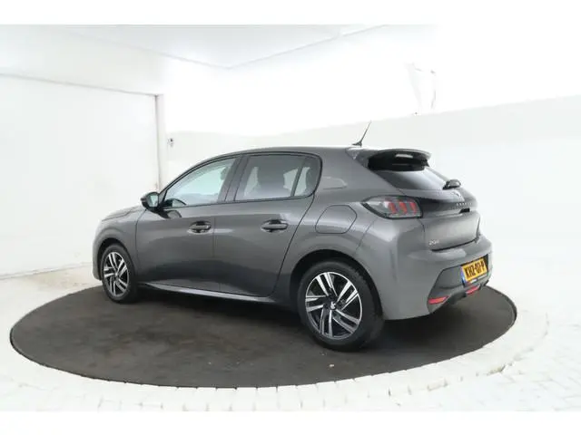 Peugeot 208 1.2 PureTech Allure Pack Apple carplay, climate
