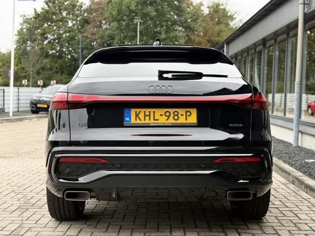 Audi Q5 Sportback 2.0 TFSI e-hybrid 270 KW quattro S edition Competition Pano B&O HUD MMI-display