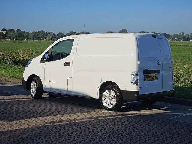 Nissan NV200