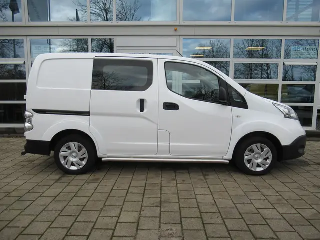 Nissan e-NV200