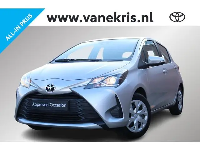 Toyota Yaris 1.5 VVT-i Active, Parkeercamera, Cruise & Climate control!