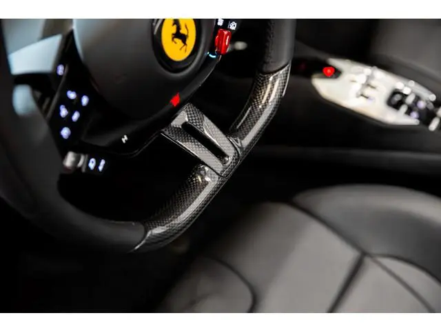 Ferrari SF90 Spider