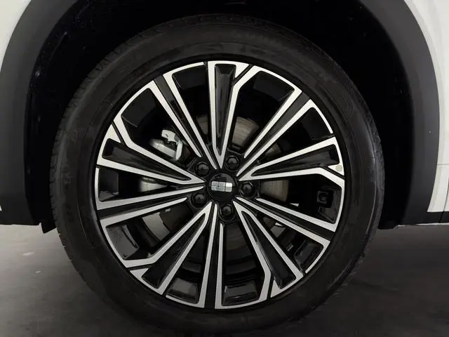 Geely Starray EM-i