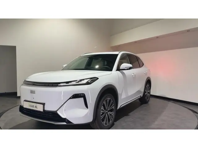 Geely Starray EM-i