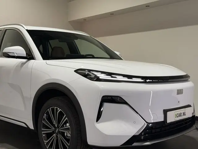 Geely Starray EM-i
