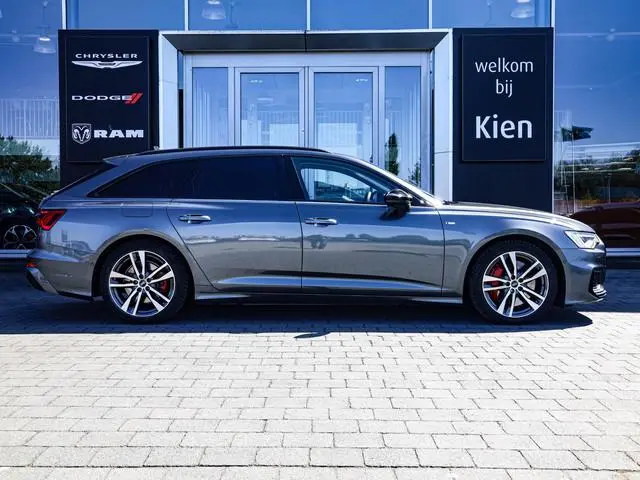 Audi A6 Avant 55 TFSI e quattro Competition | Leer | Stoelverwarming | Trekhaak | 60 km elektrisch |