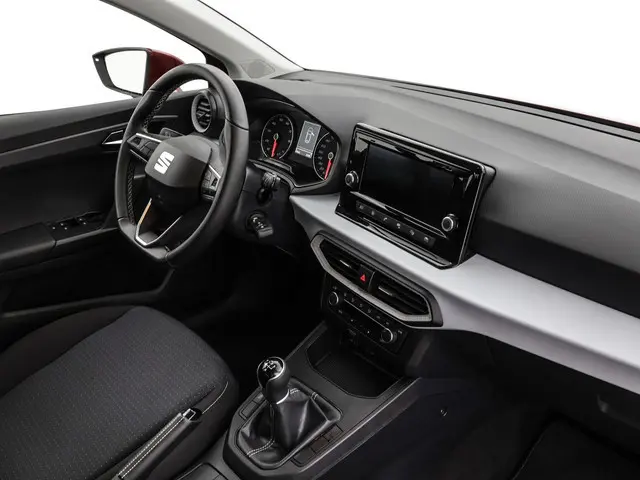 SEAT Ibiza 1.0 95pk EcoTSI Style · Apple/Android Car Play · P-Sensoren · Cruise Control · Climatroni...