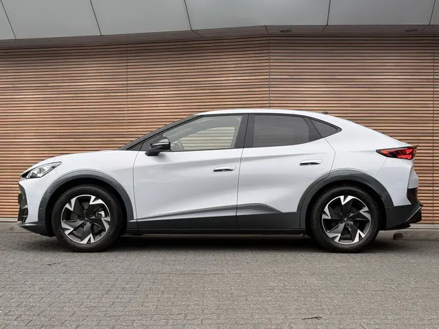 Cupra Tavascan